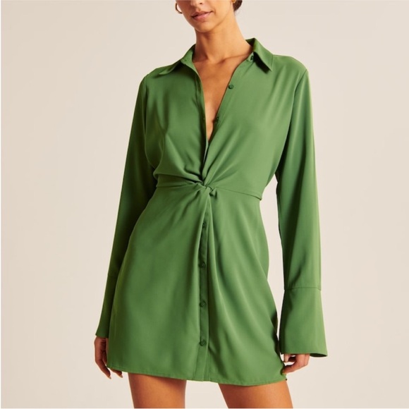 Abercrombie & Fitch Dresses & Skirts - Abercrombie & Fitch Green Button-Down Dress
